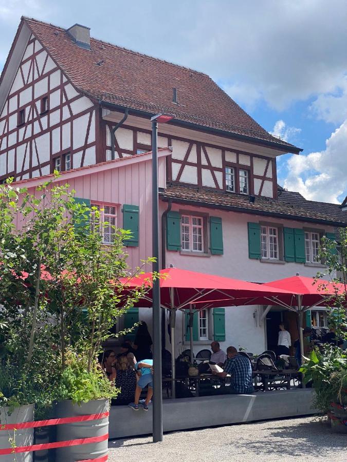 Hotel Boutique Taverne Zum Kreuz Winterthur Eksteriør billede